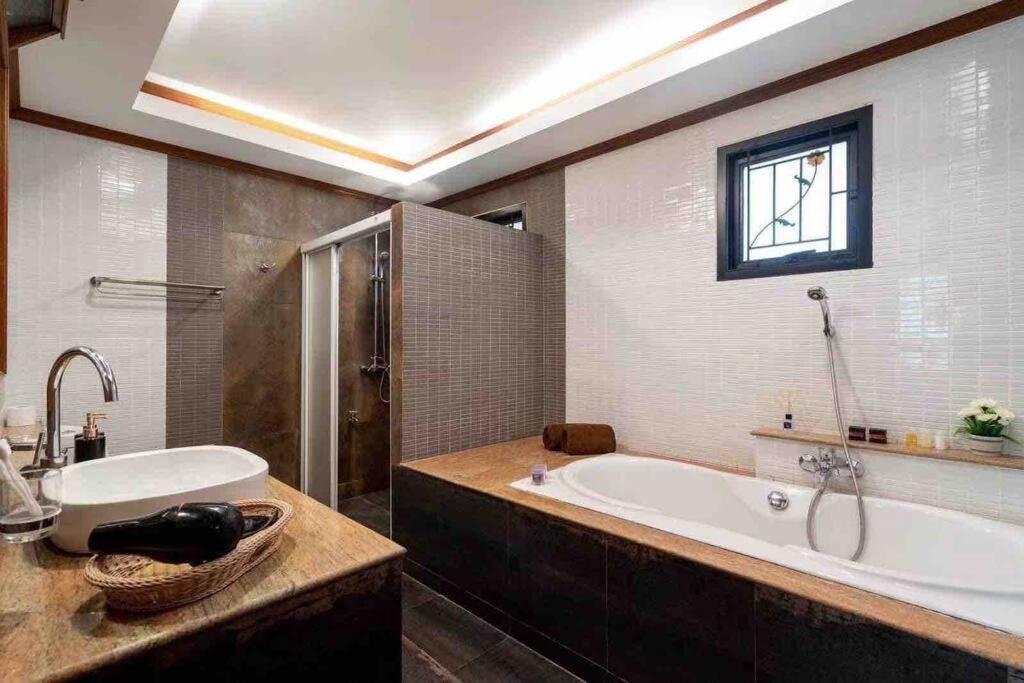 6Br Laguna Bangtao Seaside Swimming Pool Villa Phuket ภายนอก รูปภาพ
